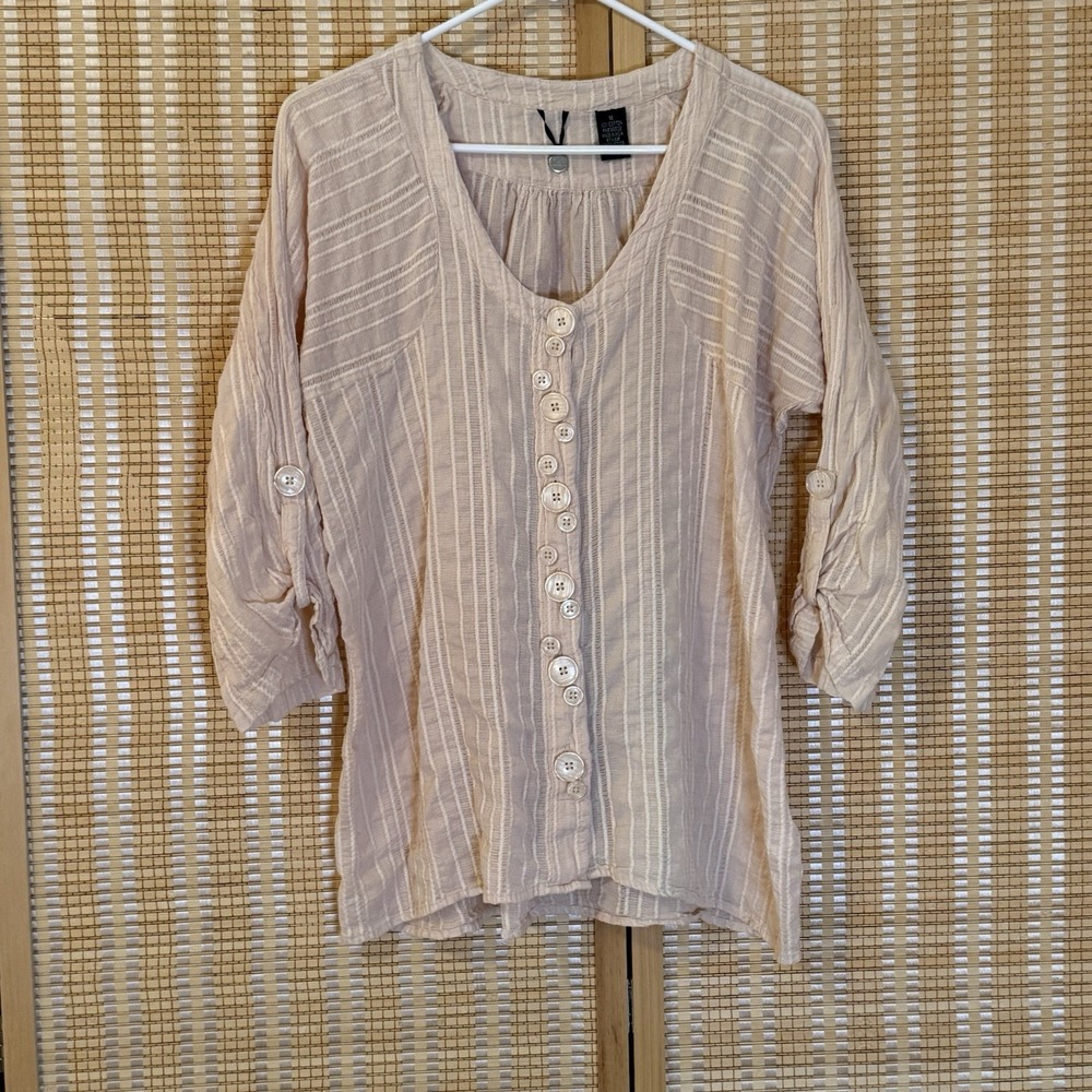 BKE Boutique Womens M Top Peach 3/4 Sleeve Gauzy Boho Beach Textured Lagenlook
